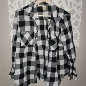 Black and white plaid button-up